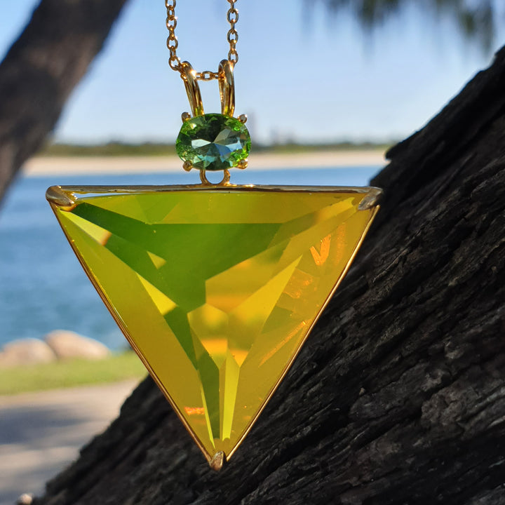 Angelic Star Pendant, Electric Yellow/Green, Gold Plated (PI260)