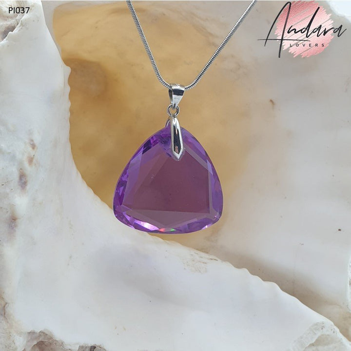 Reuleaux Triangle Orchid pendant 3.5cm (PI037)