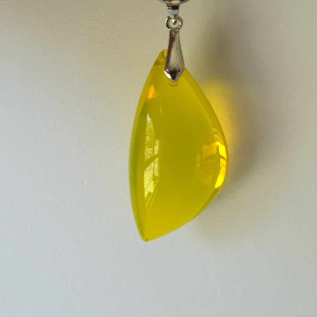 Electric Yellow Andara Polished Pendant 12g (PI147)R